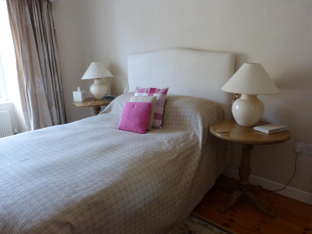 Cumberland House Bed & Breakfast Шерборн Стая снимка